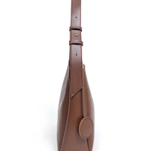 Handbag · Vegan leather The Diva Tote // Vegan